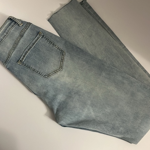 Petal + Pup Distressed Mom High Waisted Rise Jeans Raw Hem Stretch 0 - Picture 7 of 7